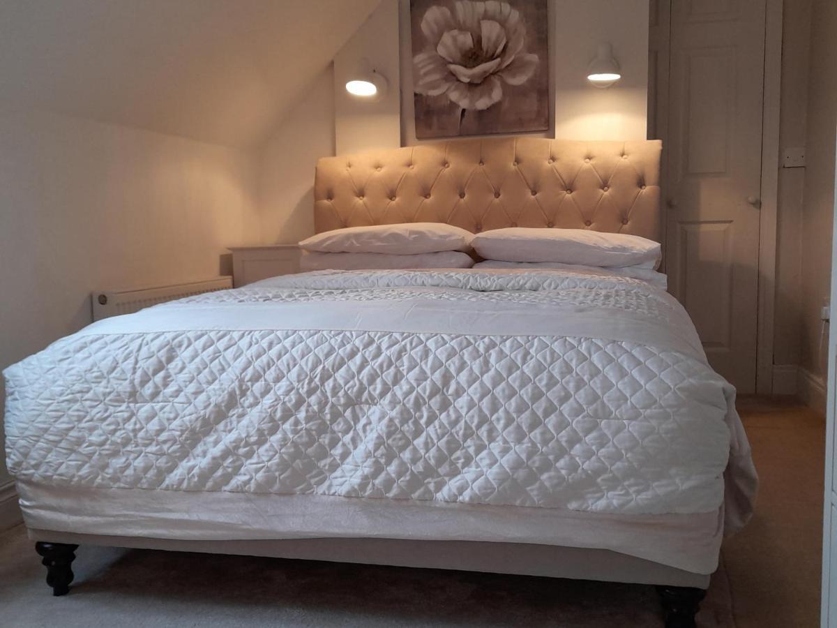 Annaswood B&B แคร์ ภายนอก รูปภาพ