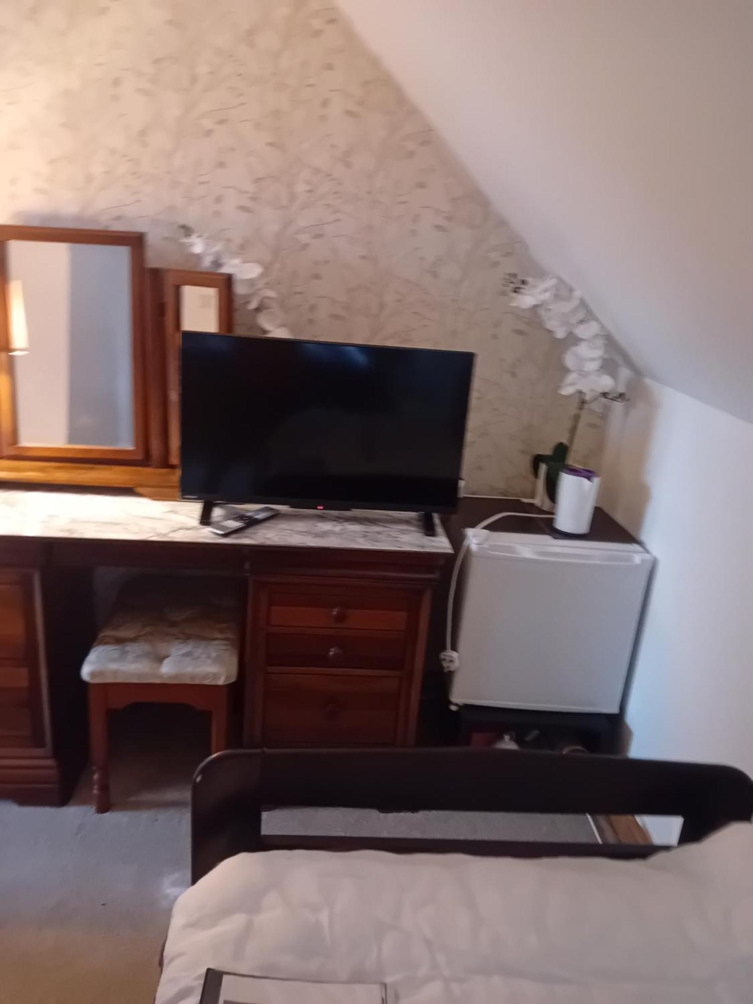 Annaswood B&B แคร์ ภายนอก รูปภาพ